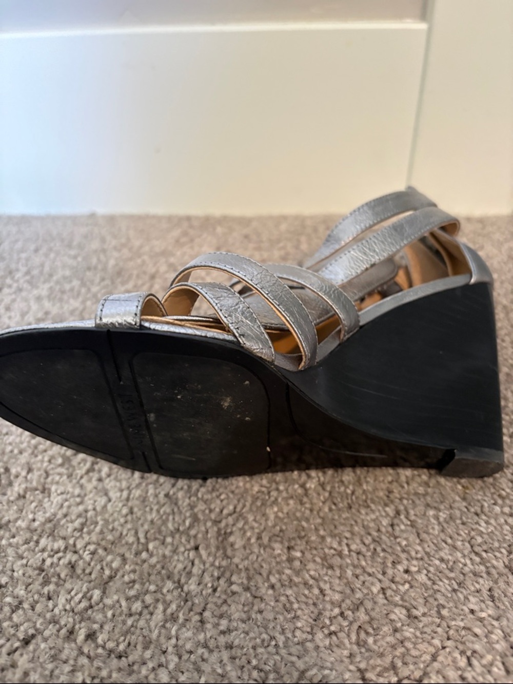 Nine West Metallic Strappy Wedge Sandals - Silver leather. Sz 7. Worn 1x. - Picture 6 of 8